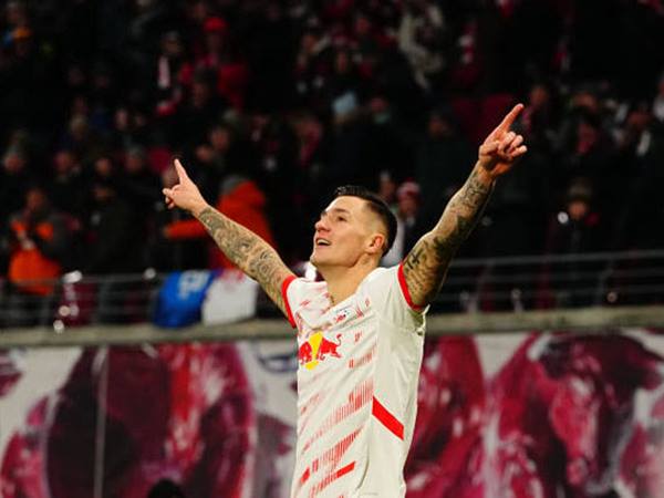 Phong độ gần đây của Benjamin Sesko Phong độ gần đây của Benjamin Sesko